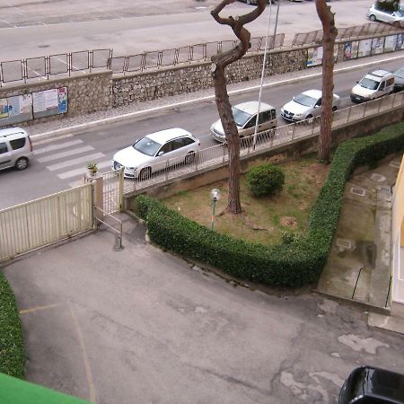 A' Moglie Del Comandante Appartement Gaeta Buitenkant foto